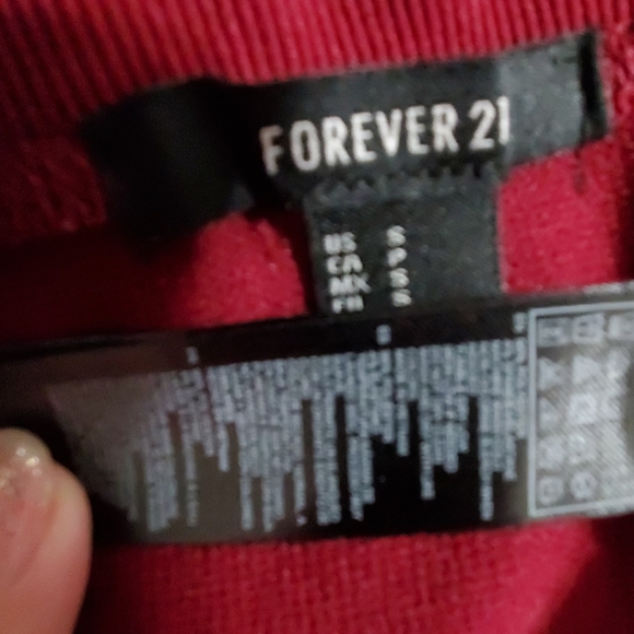 F21 2 mini skirts black and maroon sz.Small - Picture 8 of 8